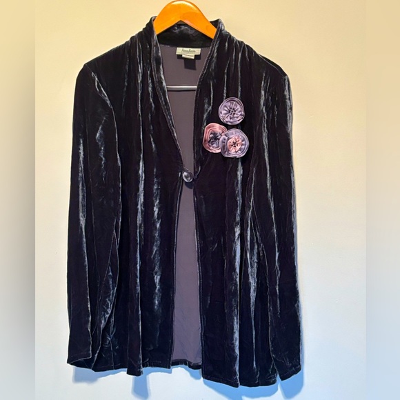 Neiman Marcus Duster - Picture 1 of 4